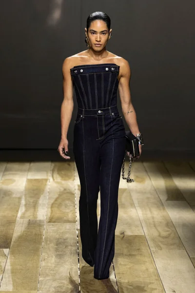 Look 38